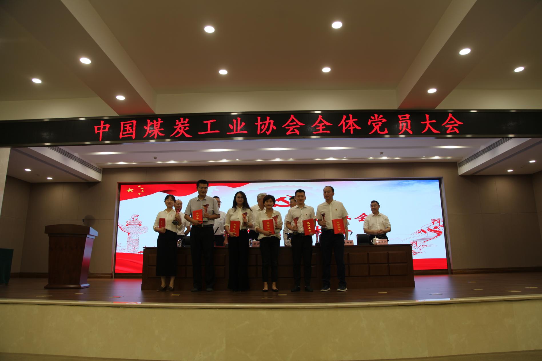 1637130376329365.jpg image005.jpg